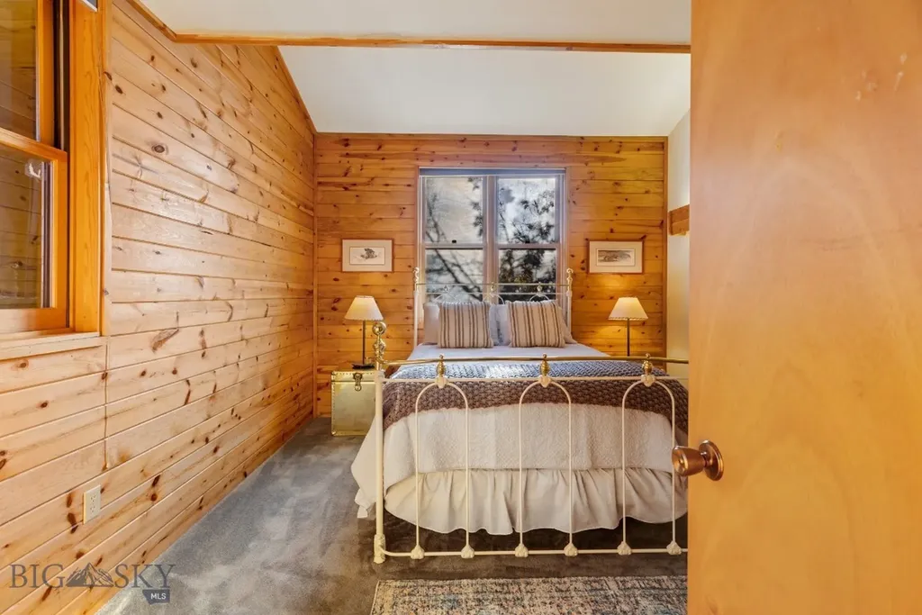 2555 Little Coyote Road Big Sky MT 59716