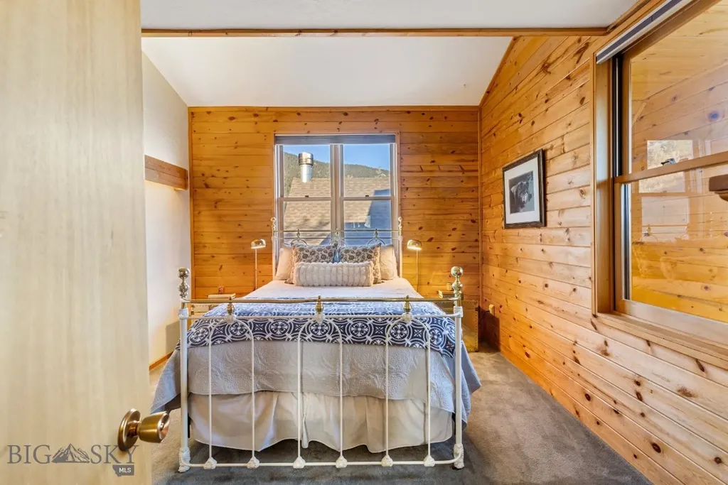 2555 Little Coyote Road Big Sky MT 59716