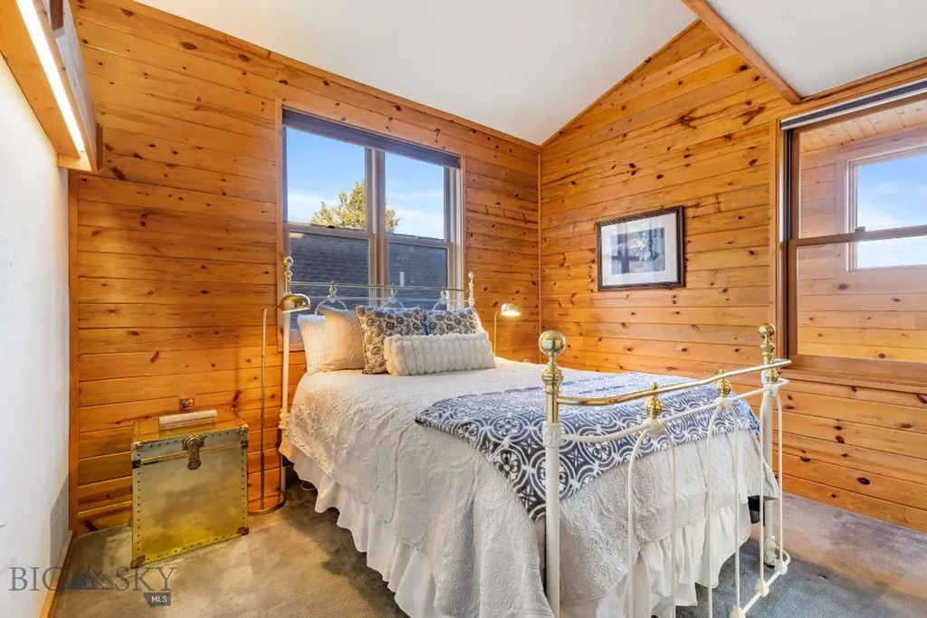 2555 Little Coyote Road Big Sky MT 59716