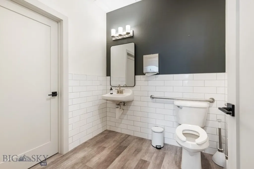 3722 Equestrian Bozeman MT 59718