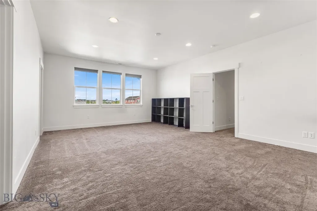814 Butler Creek Avenue Belgrade MT 59714