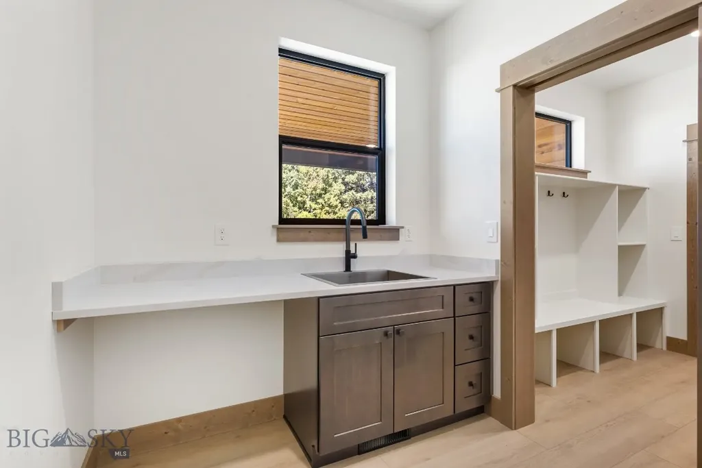 219 Delano Drive Bozeman MT 59718