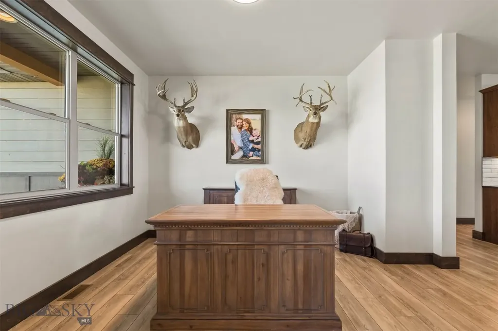 18 Oxbow Lane Manhattan MT 59741