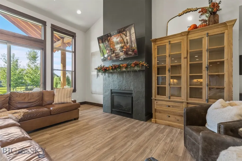 18 Oxbow Lane Manhattan MT 59741