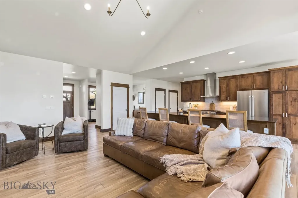 18 Oxbow Lane Manhattan MT 59741