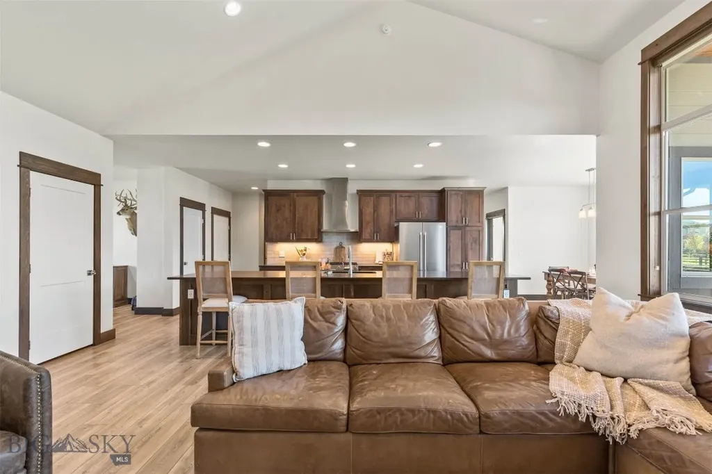 18 Oxbow Lane Manhattan MT 59741