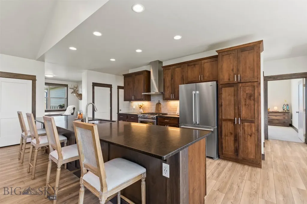 18 Oxbow Lane Manhattan MT 59741