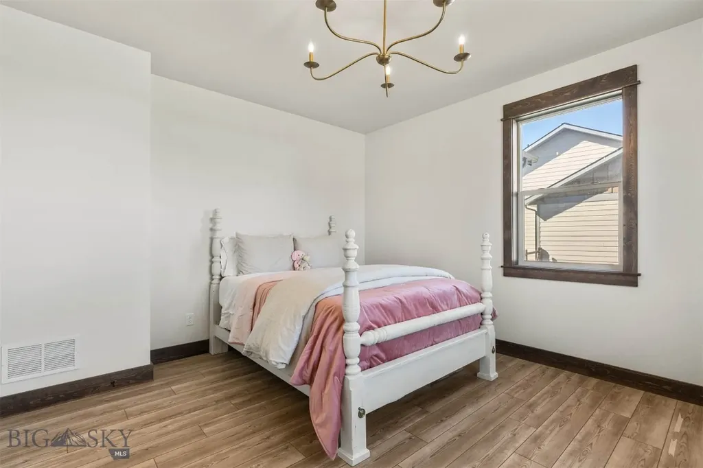 18 Oxbow Lane Manhattan MT 59741