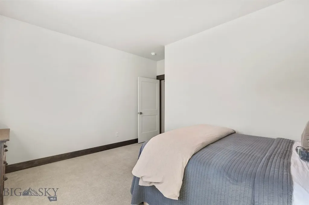18 Oxbow Lane Manhattan MT 59741