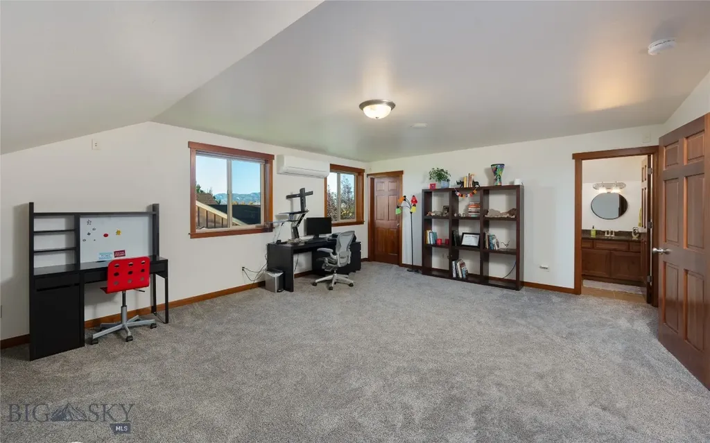 3323 Parkway Avenue Bozeman MT 59718