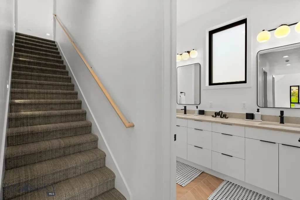 2839 Cielo Way Bozeman MT 59718