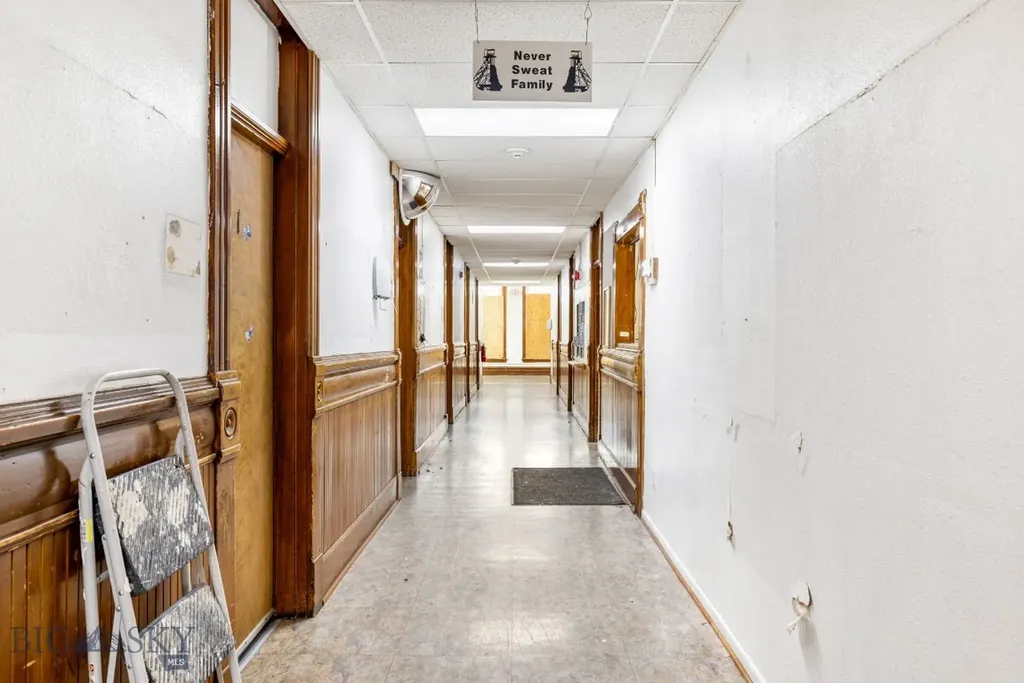 68 W Broadway Street W Butte MT 59701