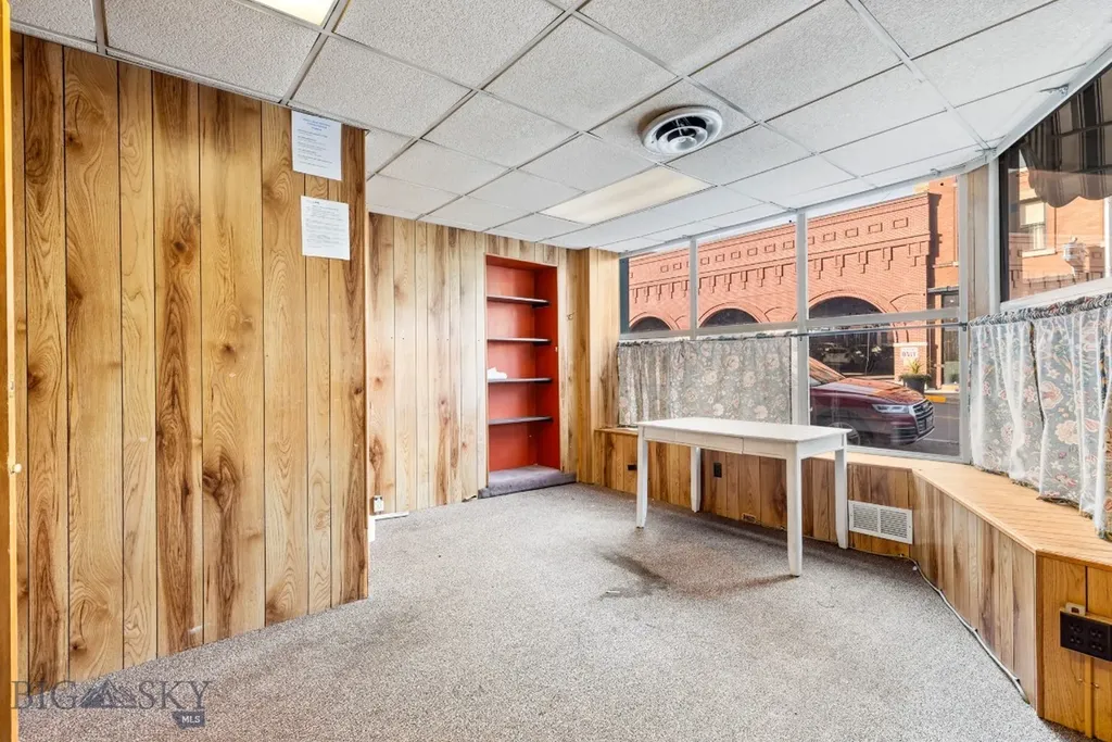 68 W Broadway Street W Butte MT 59701