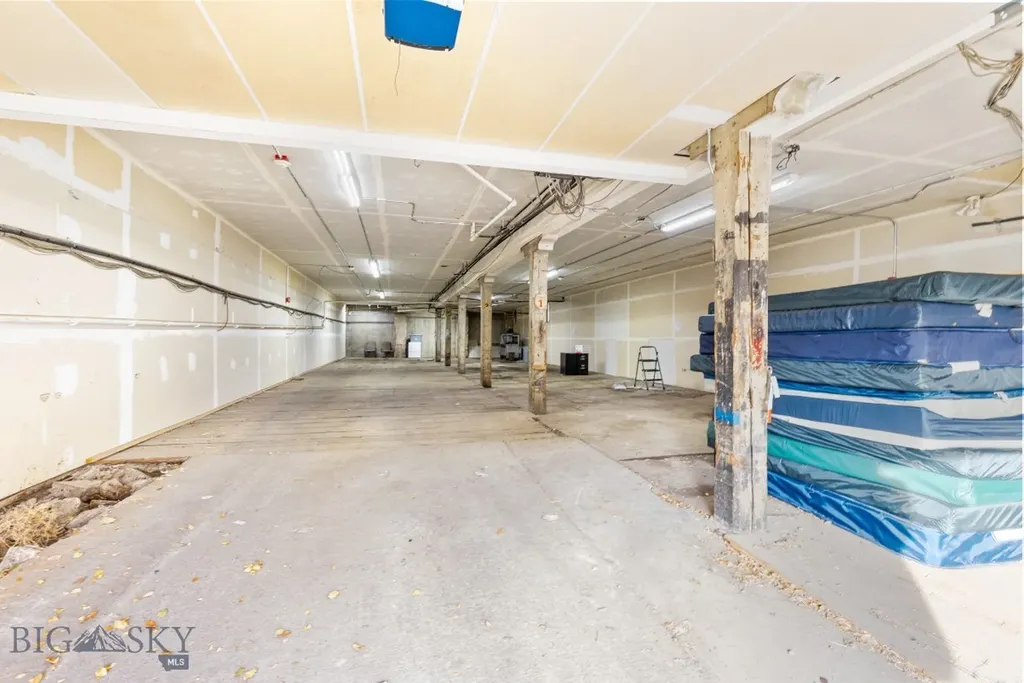 68 W Broadway Street W Butte MT 59701