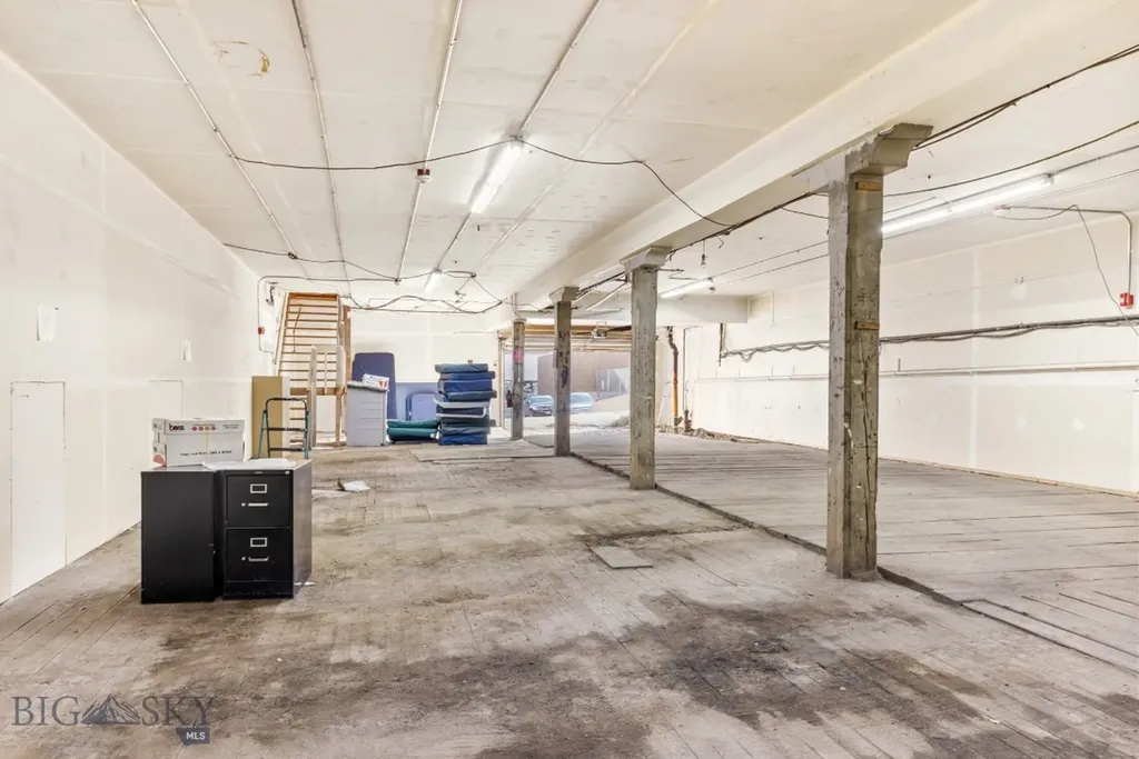 68 W Broadway Street W Butte MT 59701