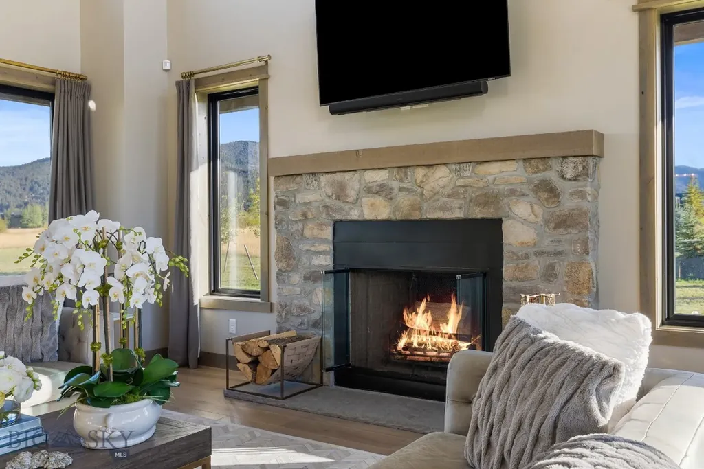 58 Waylon Way Bozeman MT 59718