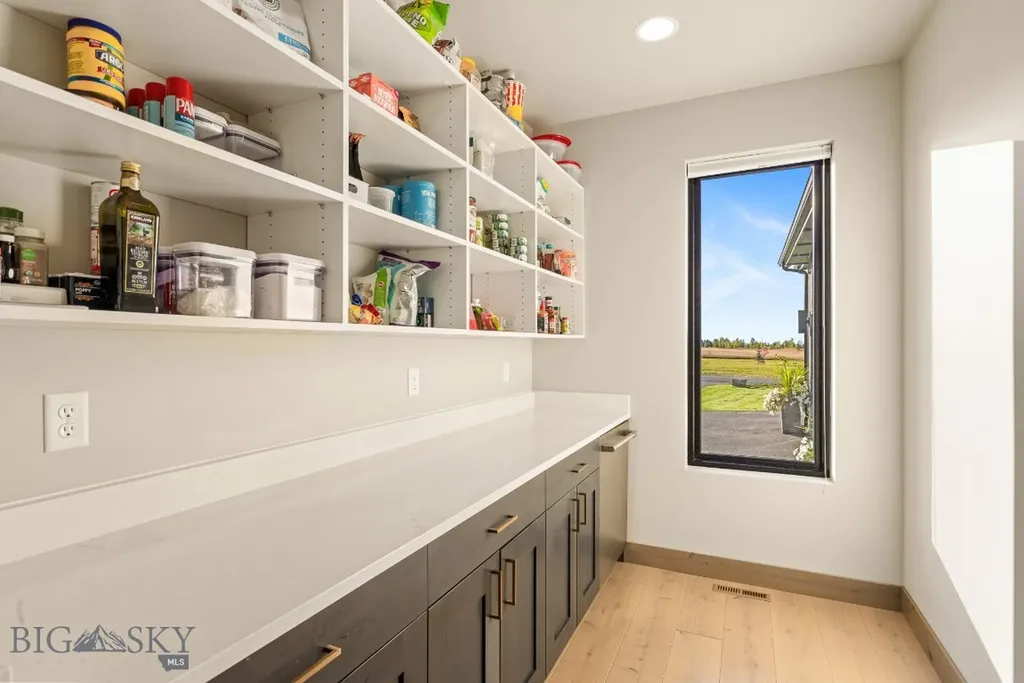 58 Waylon Way Bozeman MT 59718