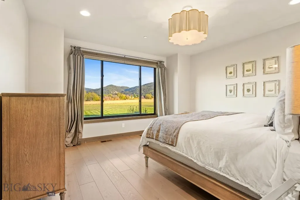 58 Waylon Way Bozeman MT 59718