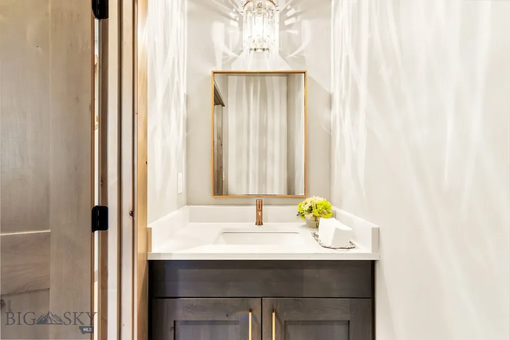 58 Waylon Way Bozeman MT 59718
