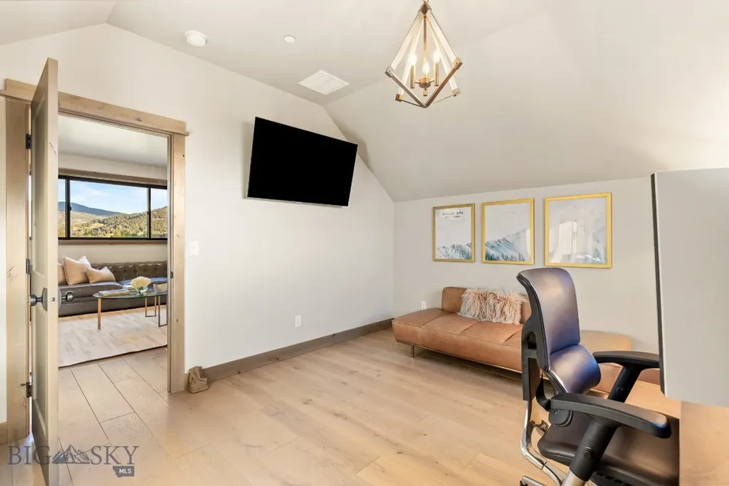 58 Waylon Way Bozeman MT 59718