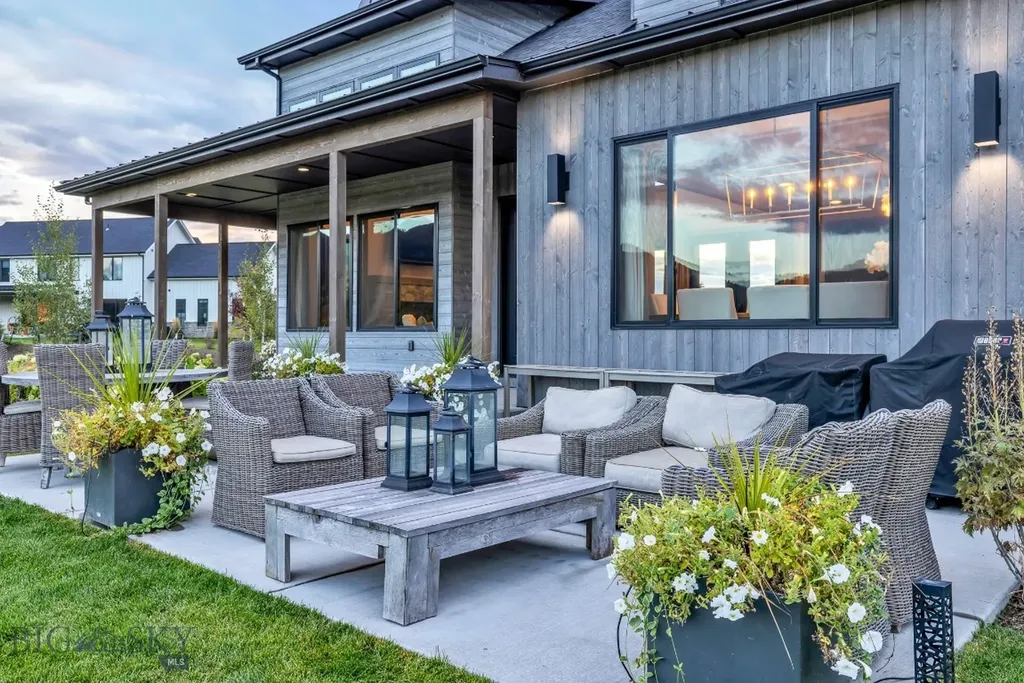 58 Waylon Way Bozeman MT 59718
