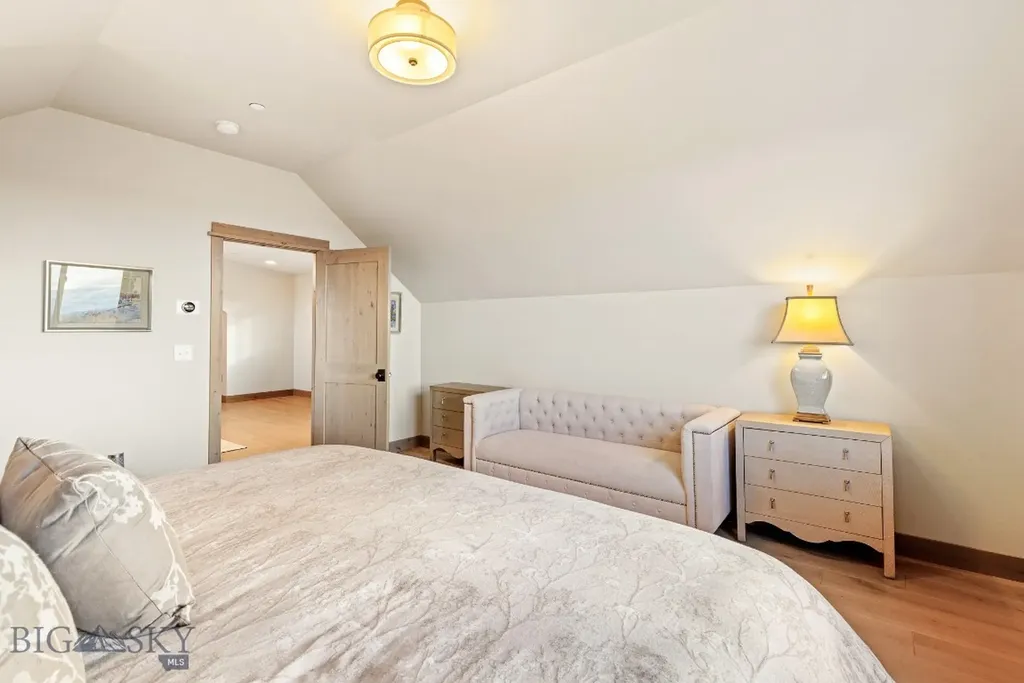 58 Waylon Way Bozeman MT 59718