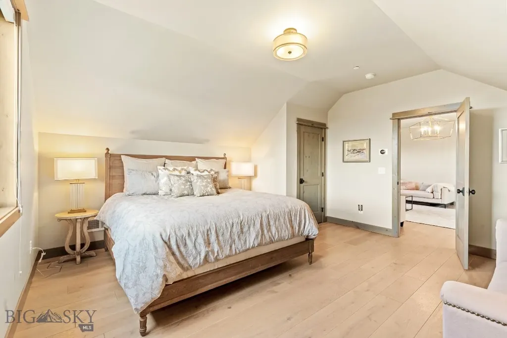 58 Waylon Way Bozeman MT 59718
