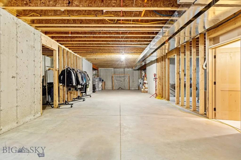 58 Waylon Way Bozeman MT 59718