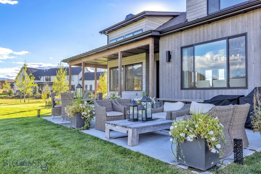 58 Waylon Way Bozeman MT 59718