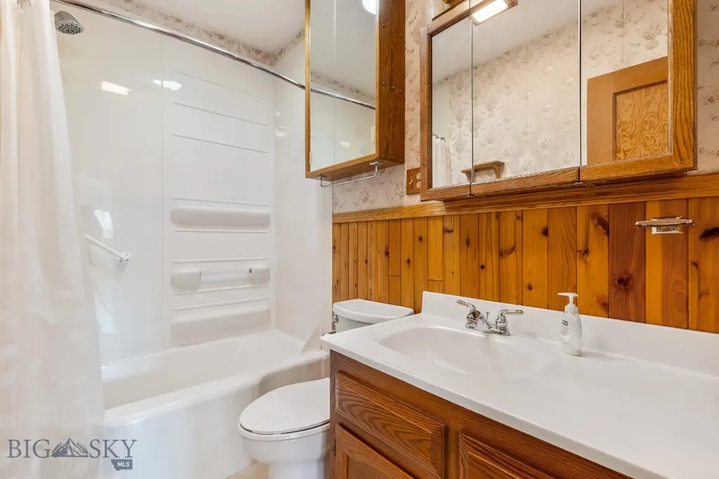 610 W Front Street Livingston MT 59047