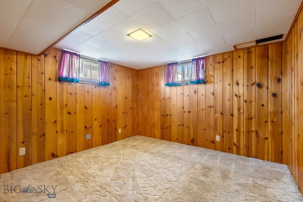 610 W Front Street Livingston MT 59047