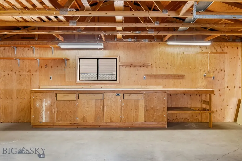 610 W Front Street Livingston MT 59047