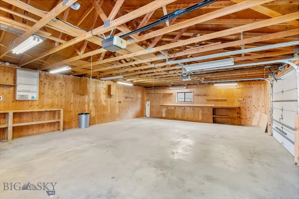 610 W Front Street Livingston MT 59047