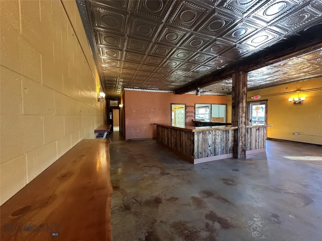 202 E Main Street White Sulphur Springs MT 59645