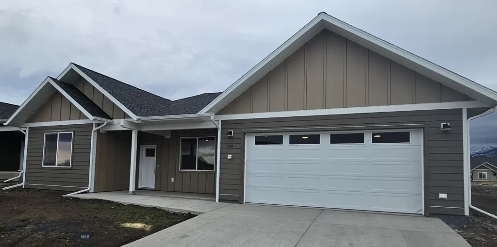 1110 Falcon Ridge Boulevard Belgrade MT 59714