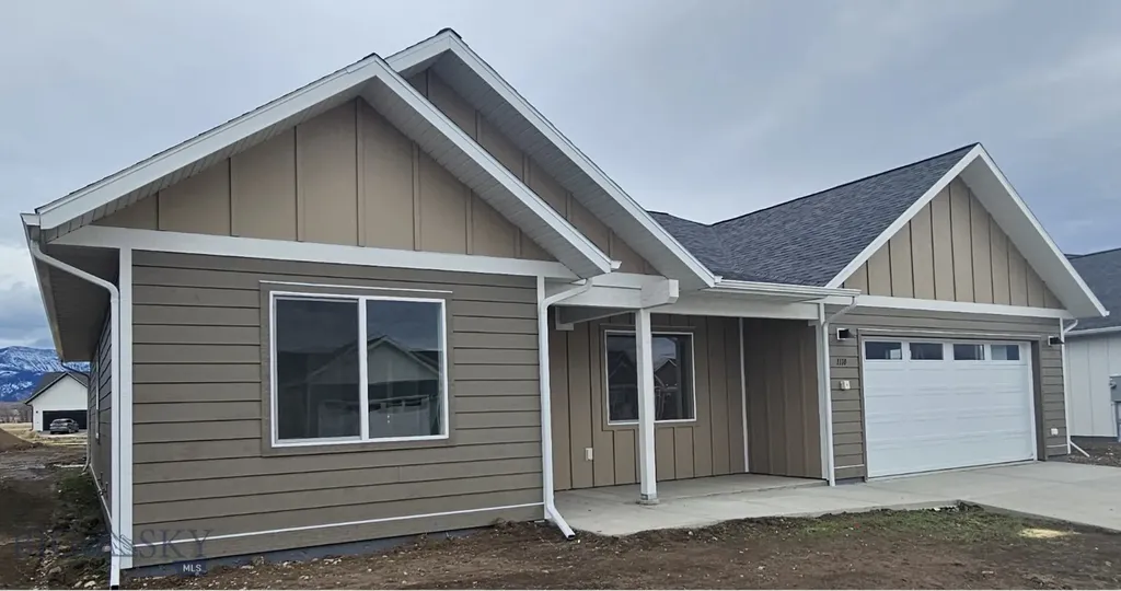 1110 Falcon Ridge Boulevard Belgrade MT 59714