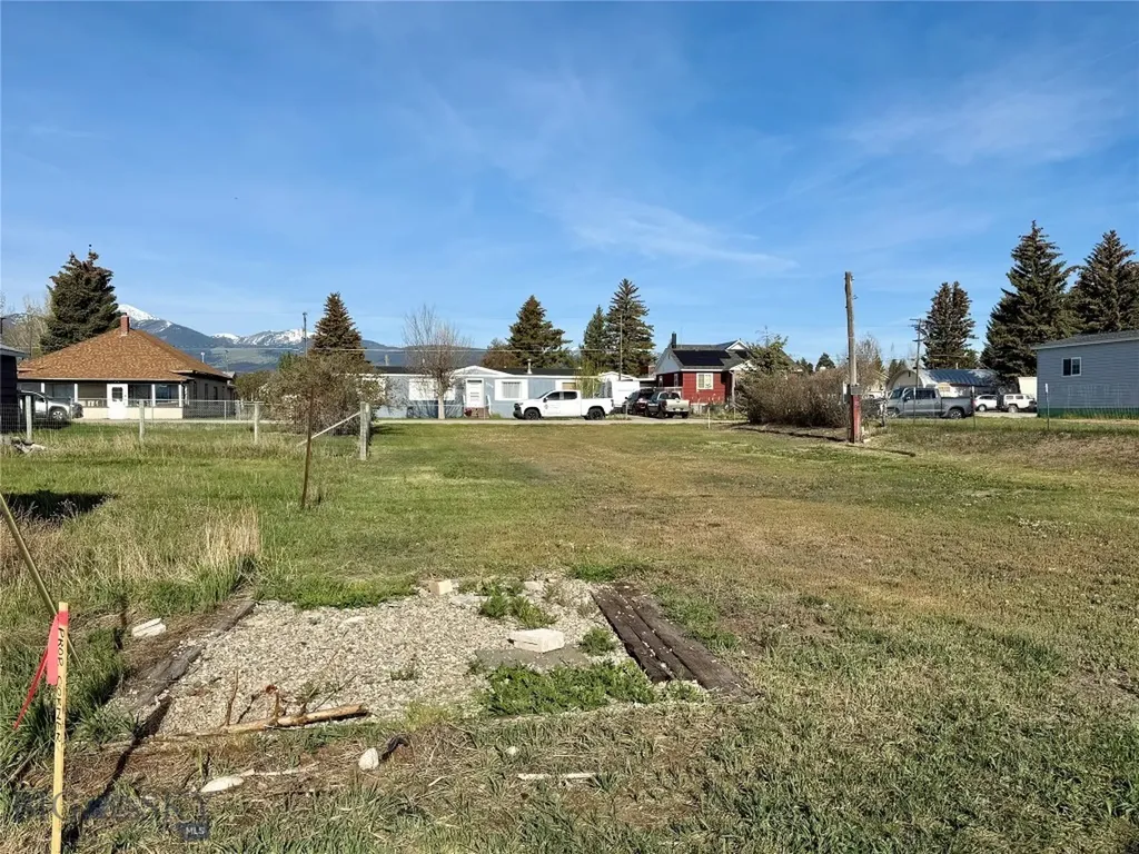 1003 Oregon Street Deer Lodge MT 59722