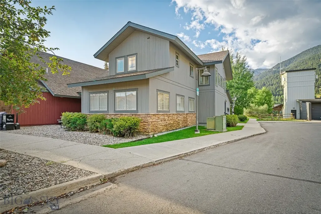 66 Market Place Big Sky MT 59716