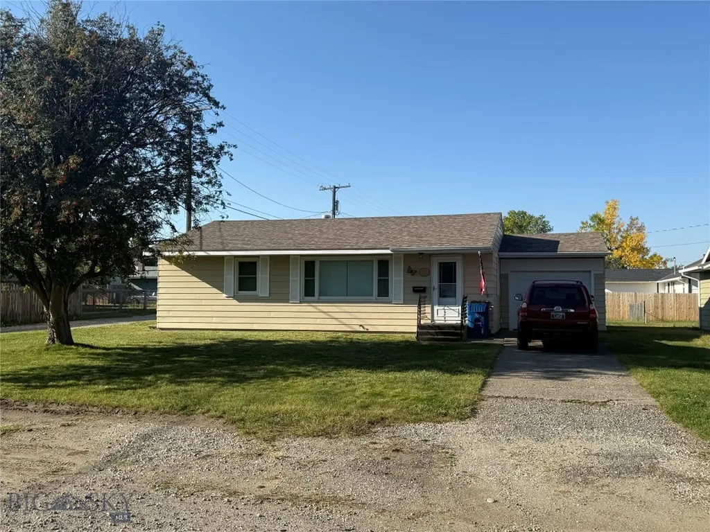 704 Hooper Big Timber MT 59011