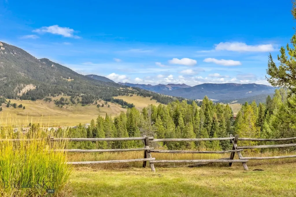 330 Stellar Jay Way Gallatin Gateway MT 59730