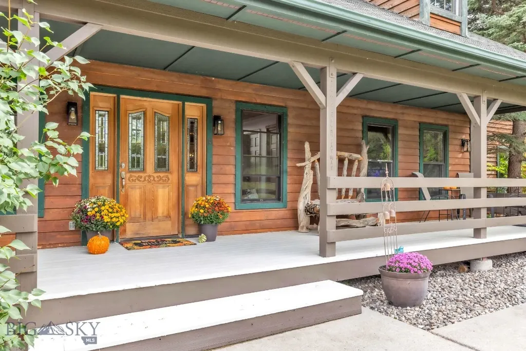 330 Stellar Jay Way Gallatin Gateway MT 59730