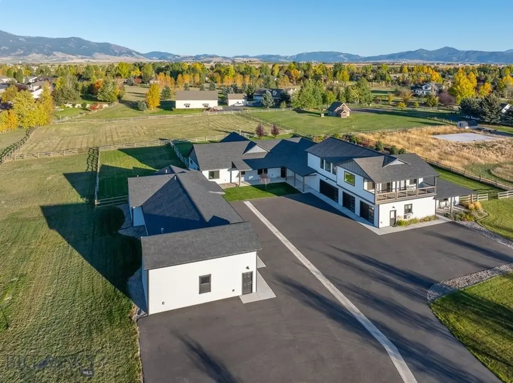 2030 And 2032 Love Lane Bozeman MT 59718
