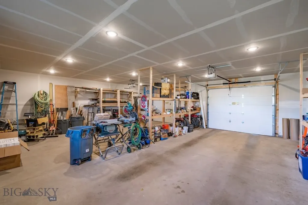 2030 And 2032 Love Lane Bozeman MT 59718