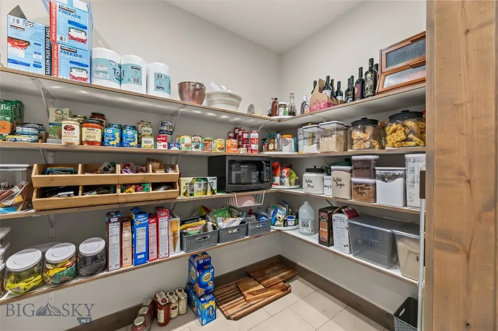 32 Pleasant View Drive Bozeman MT 59718
