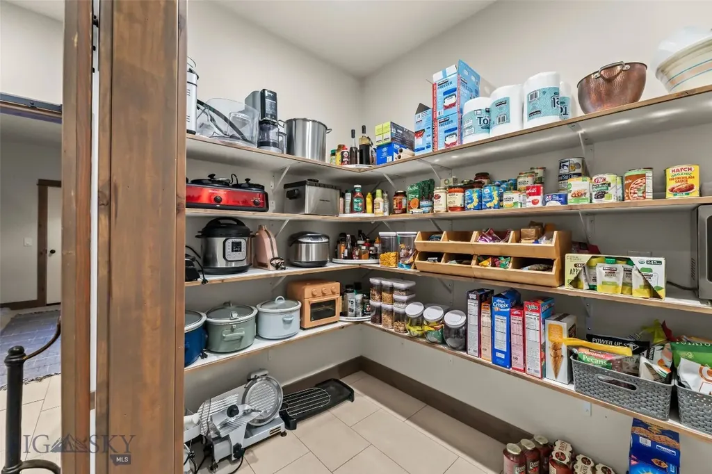 32 Pleasant View Drive Bozeman MT 59718