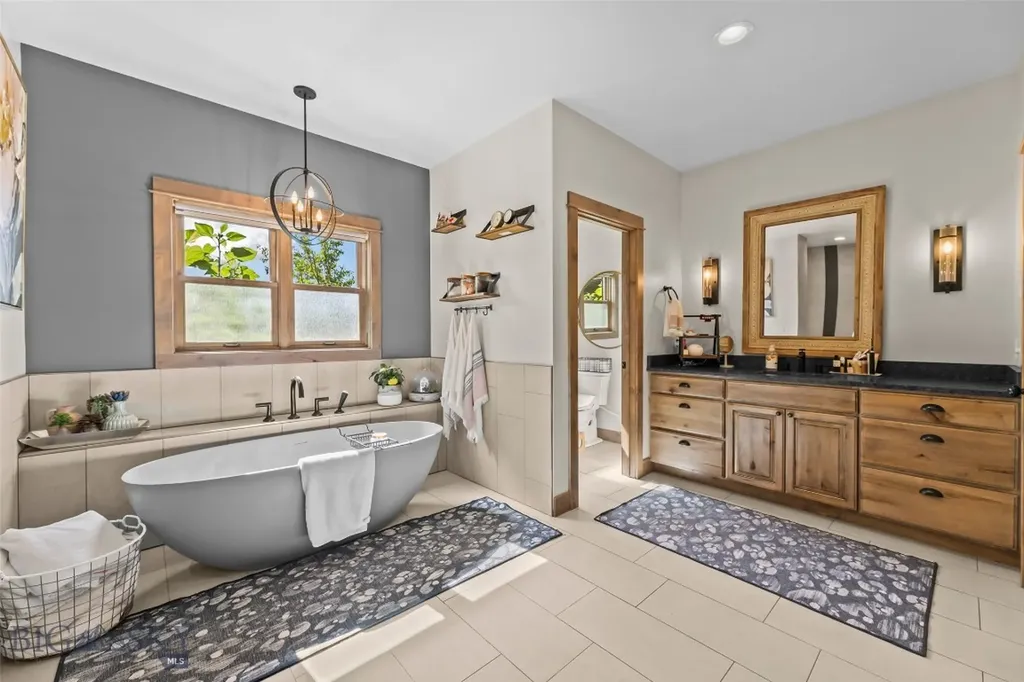 32 Pleasant View Drive Bozeman MT 59718