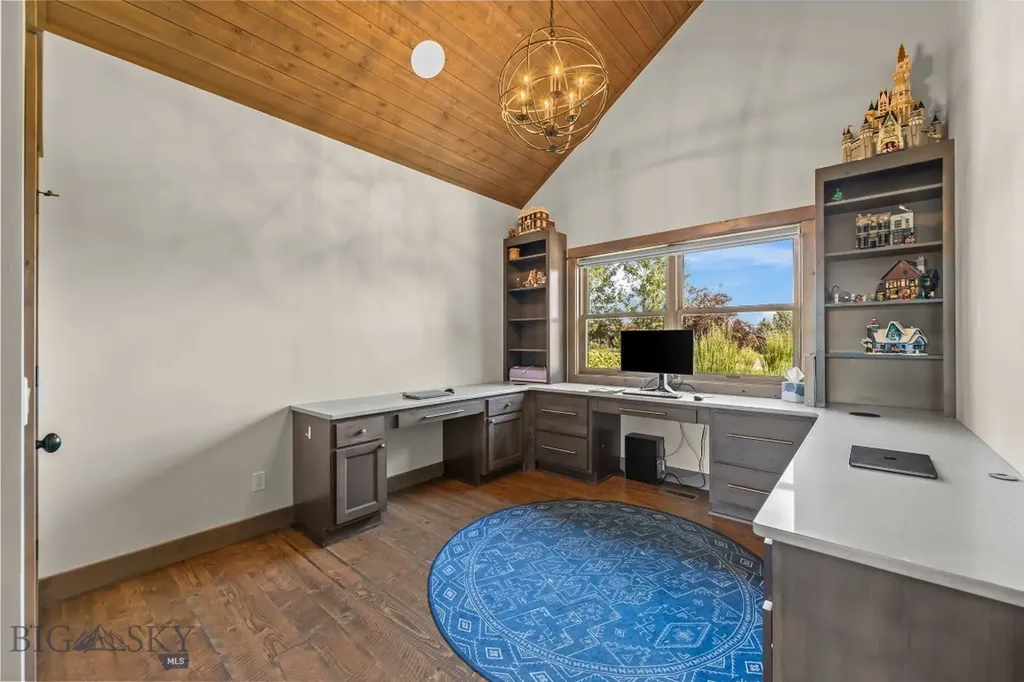 32 Pleasant View Drive Bozeman MT 59718