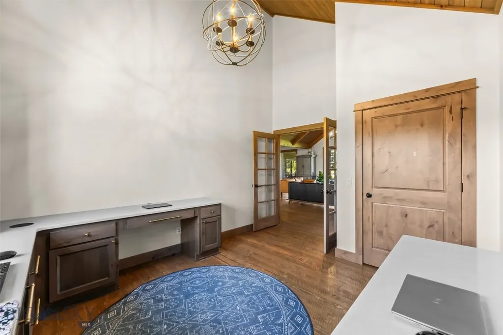 32 Pleasant View Drive Bozeman MT 59718