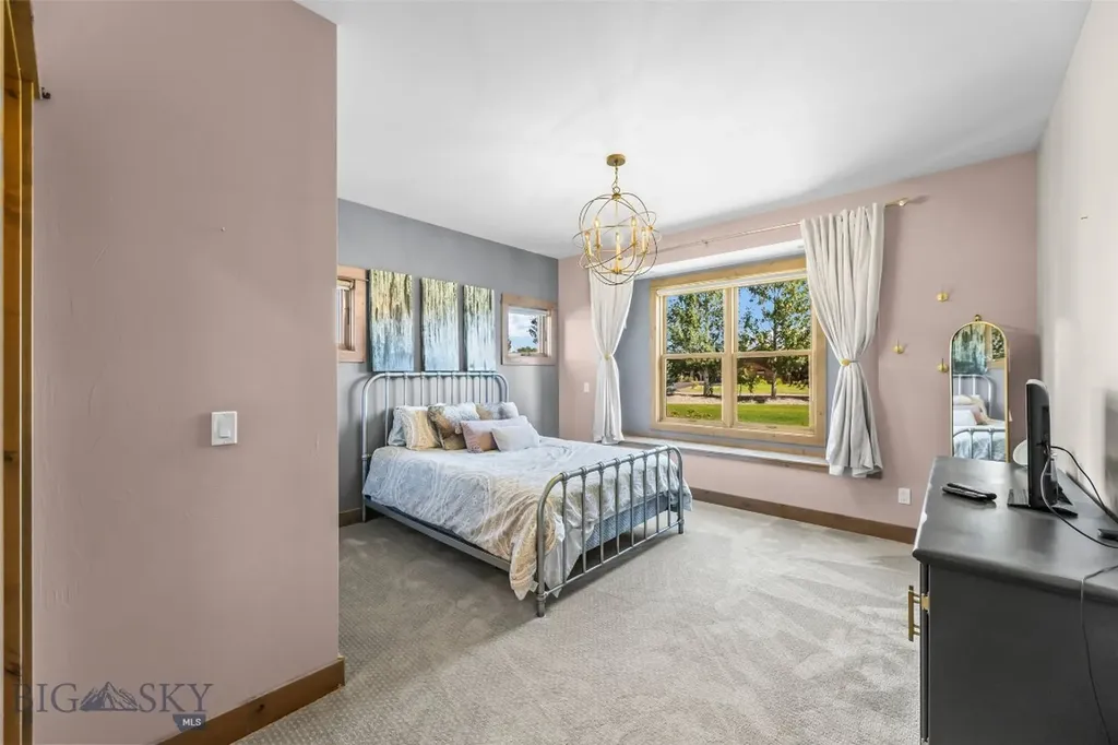 32 Pleasant View Drive Bozeman MT 59718