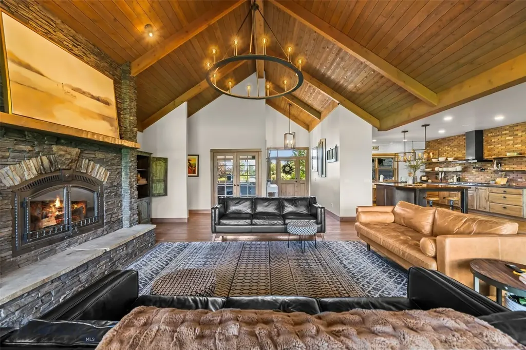 32 Pleasant View Drive Bozeman MT 59718